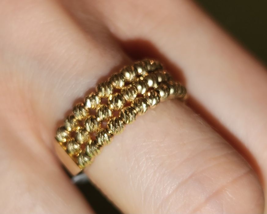 Pierścionek szeroki diamentowany