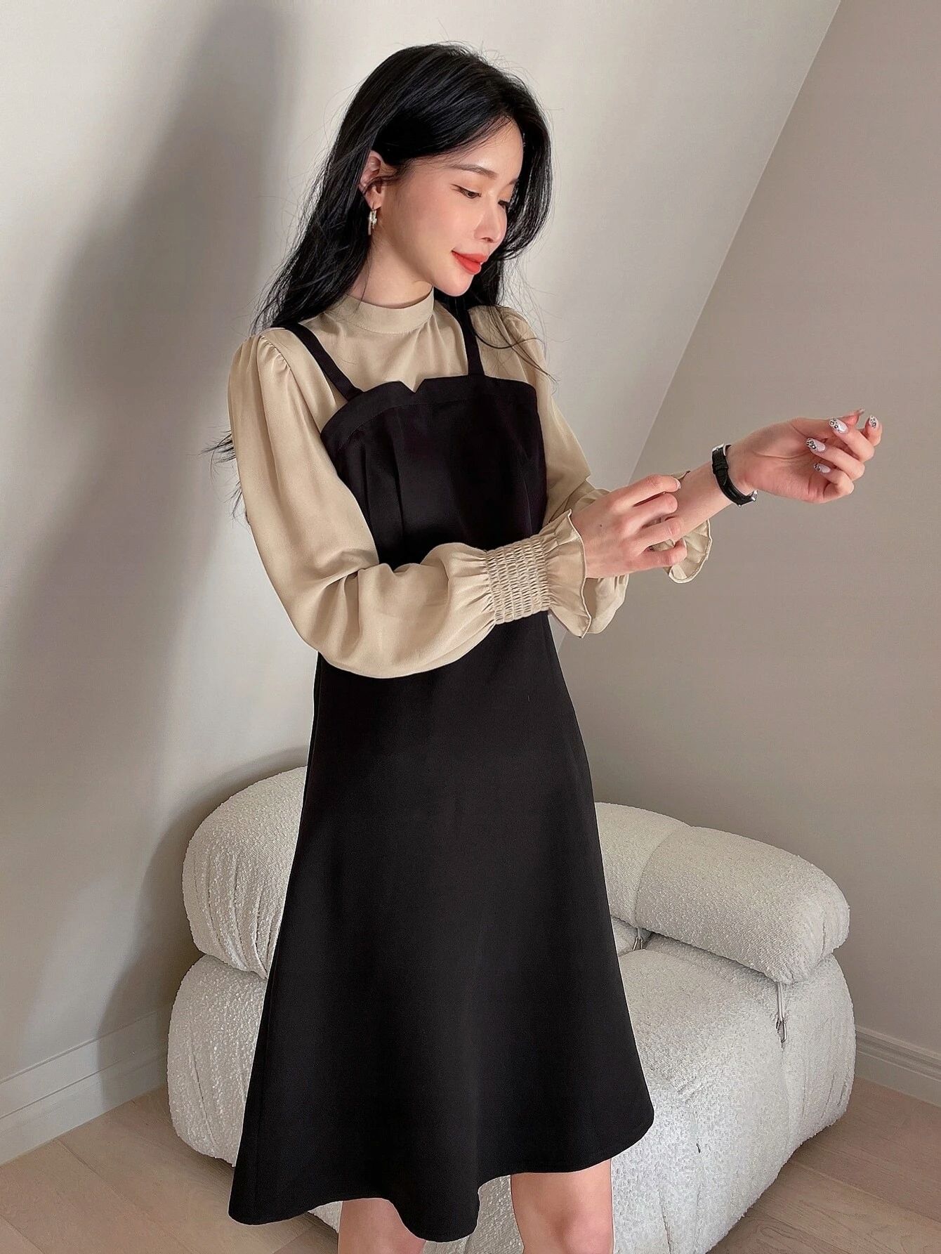 Sukienka Elegancka Mini Rozkloszowana Dwukolorowa Dazy Xxs 32