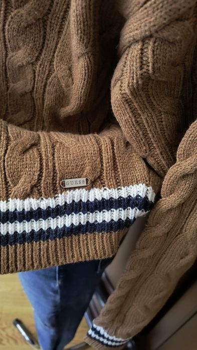 Sweter kardigan Guess