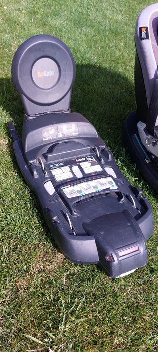 Fotelik samochodowy BeSafe iZi Modular i-Size plus baza