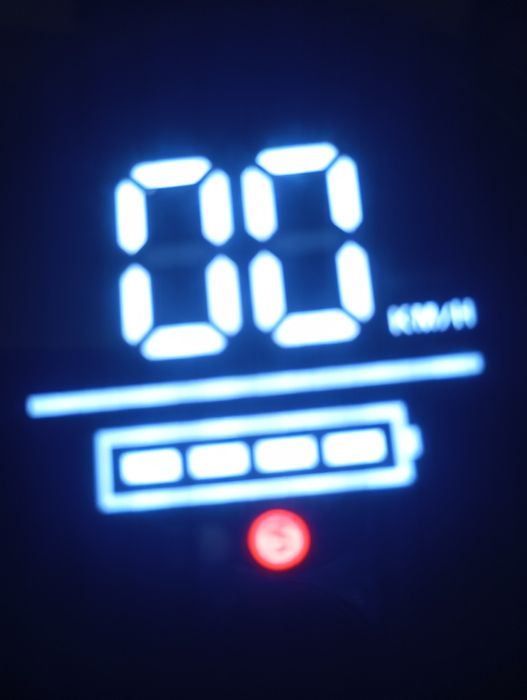 Електросамокат M scooter s10 дуже гарному стані!!