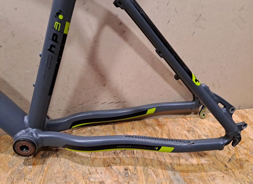 Rama Cube Reaction HPA 26 cali specialized Trek