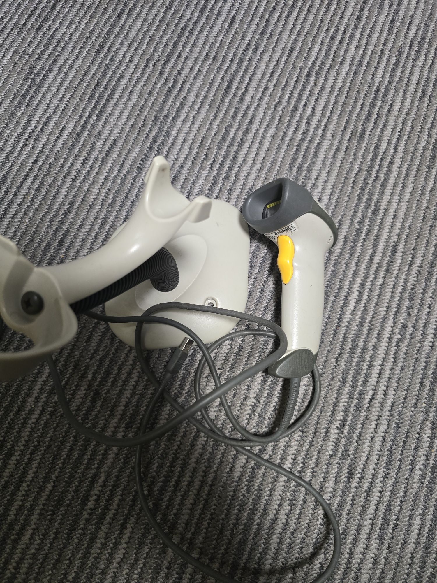 Skaner kodów kreskowych USB