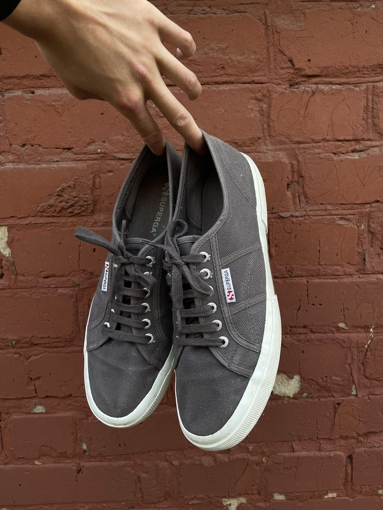 Кеди Superga (не Vans, Converse, Nike)