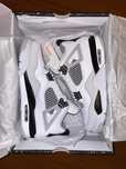 Buty AirJordan4 Retro military black nowy UnisexTrampki.39