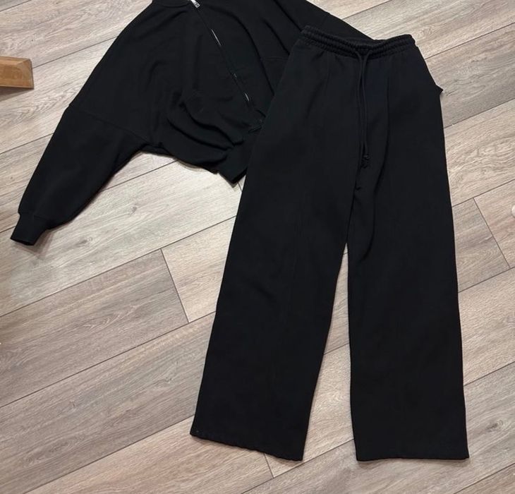 Zara чорний костюм