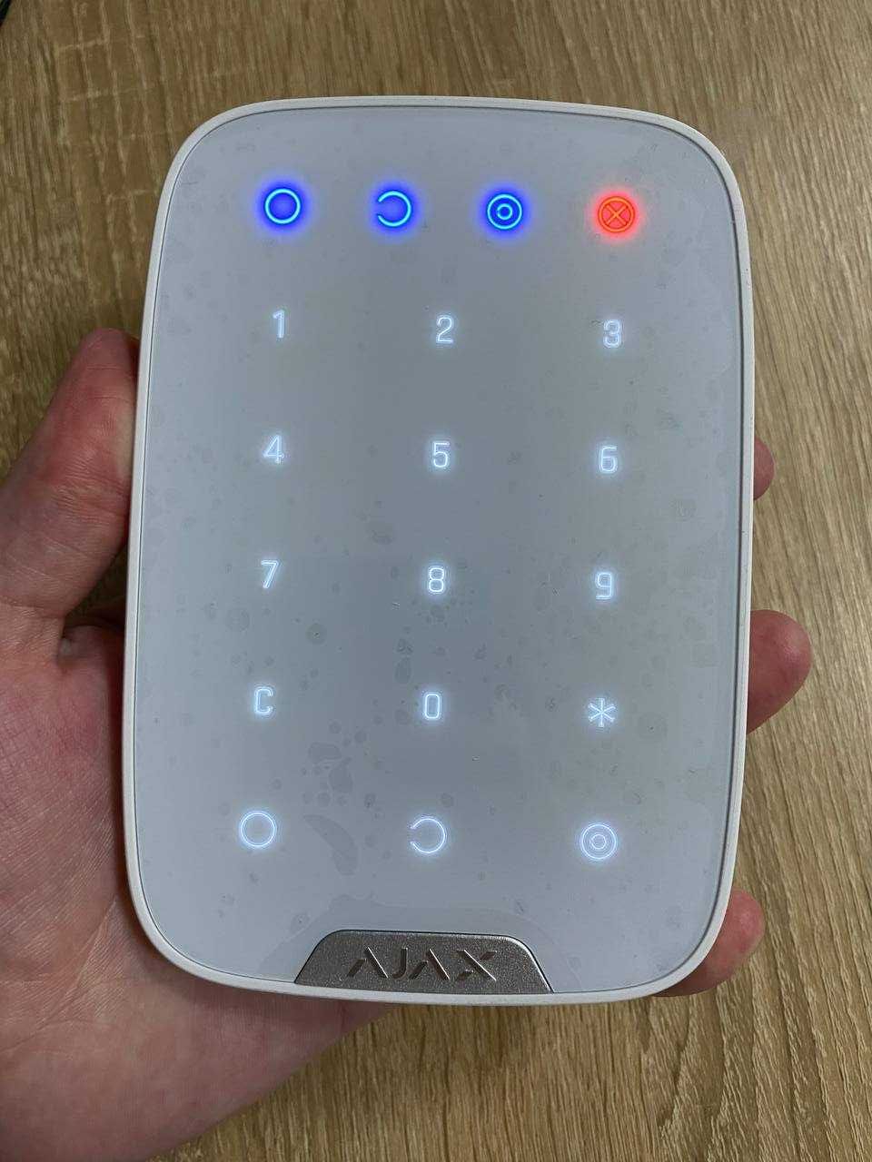 Продам Беспроводную Клавиатуру AJAX KeyPad white