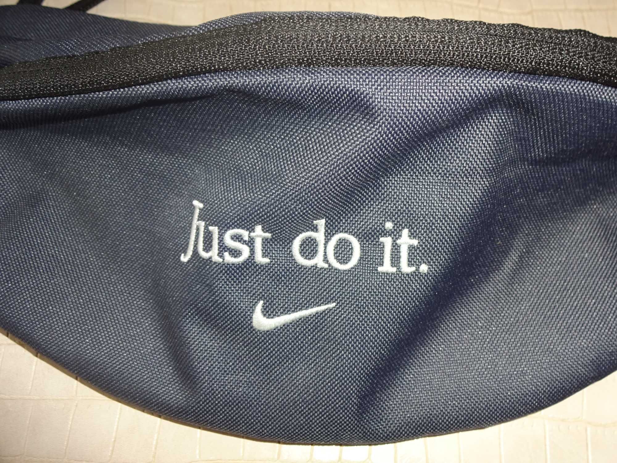 NIKE Just do it oryg. grafitowa duża pojemna sportowa nerka saszetka