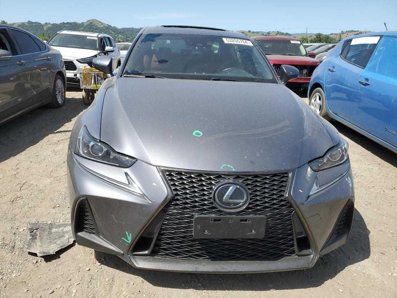 2018 LEXUS IS 300  Вигода