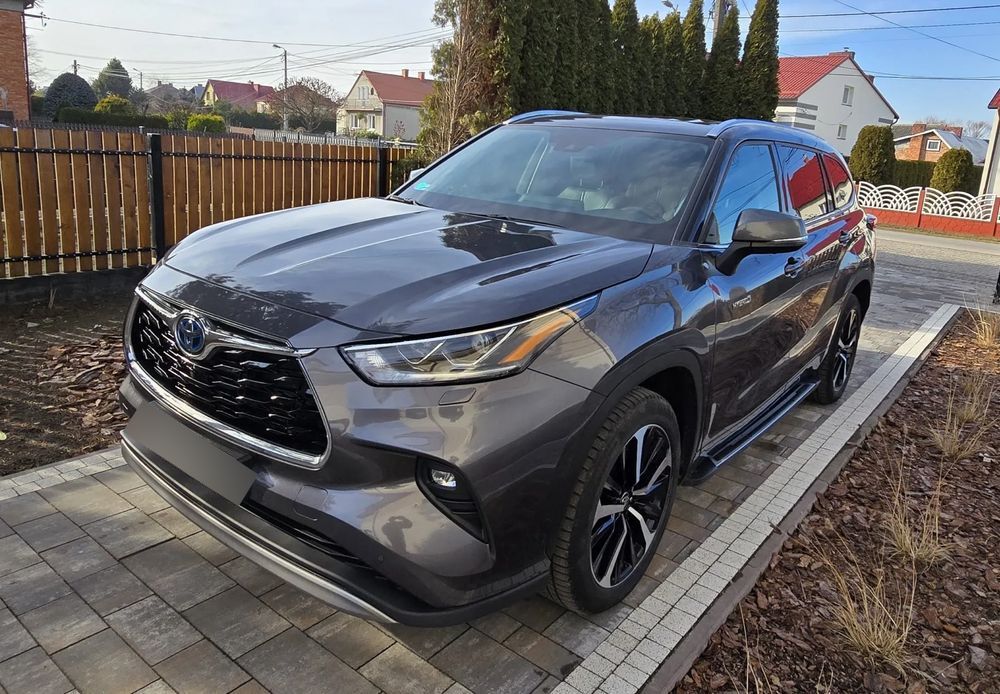 Toyota Highlander Toyota Highlander Hybrid AWD | 2021 | 248 KM | Pakiet Style | ASO