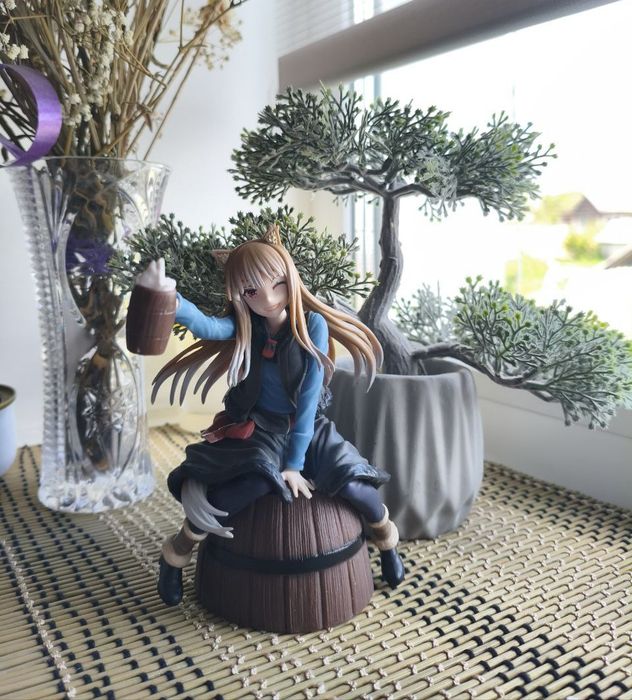 Фігурка Хоро (Холо) з аніме «Вовчиця та прянощі»