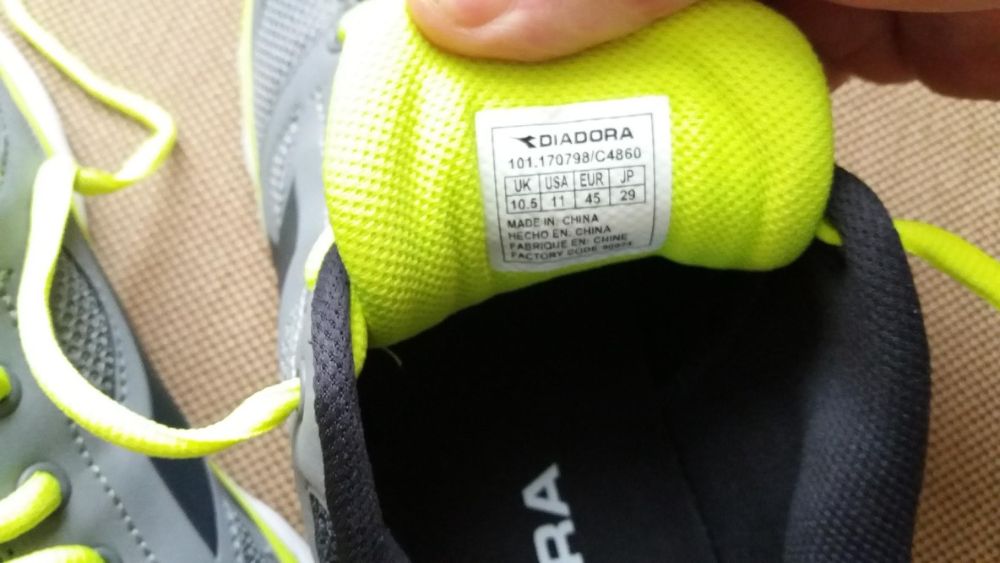 Кроссовки Diadora