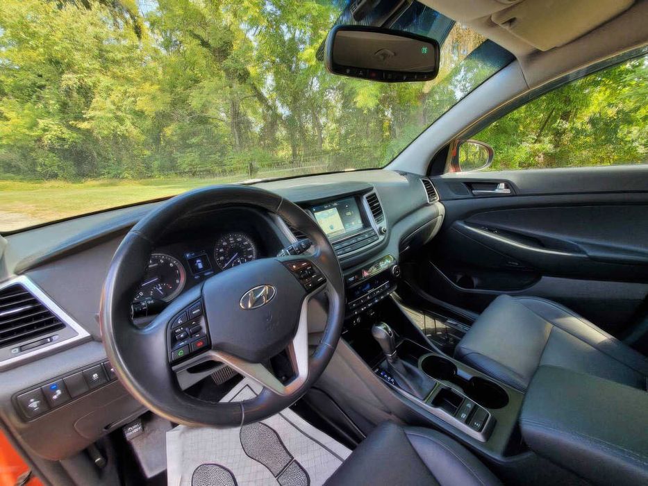 Hyundai Tucson      2017