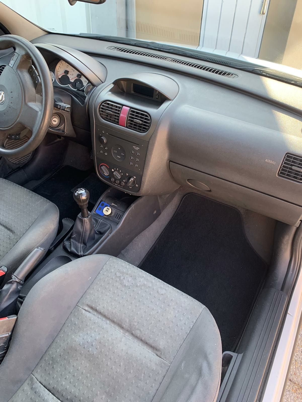 Vendo Opel corsa C 1.7 dti
