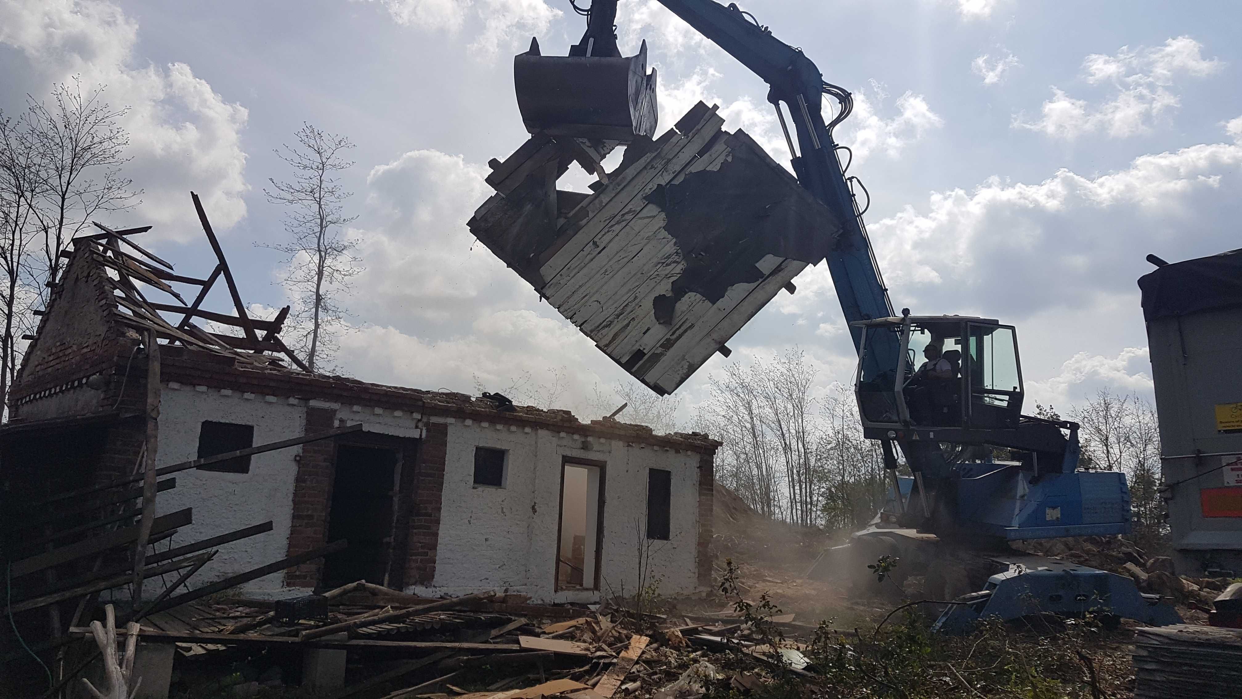 TANIE Rozbiorki wyburzenia budynkow rozbiorka wykopy drogi