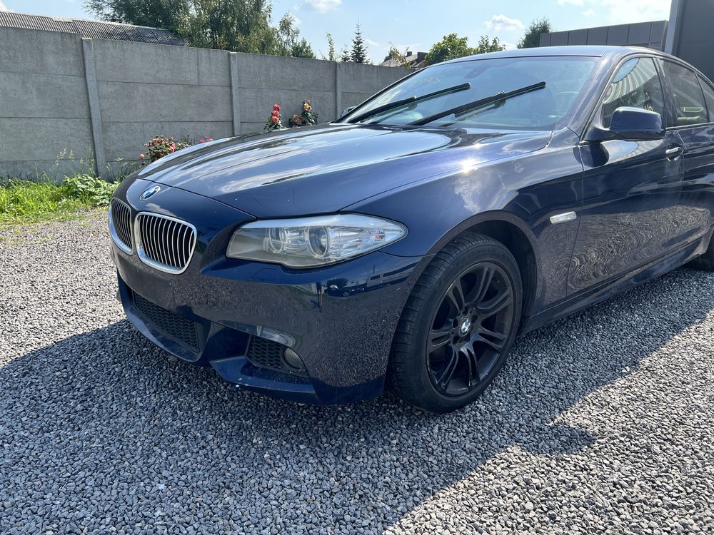 BMW F10 mpakiet 520D N47d20c Anglik automat imperialblau
