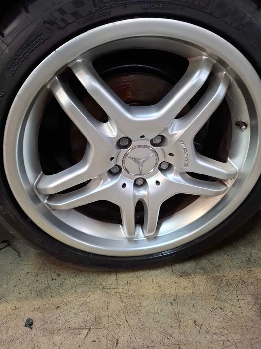 4 felgi AMG Mercedes c32 c55 c30 AMG CLK 55 Rozmiar r18 szer: 7,5,8,5