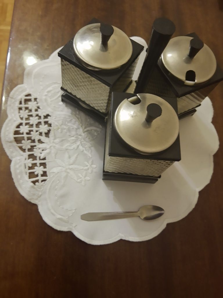 Elegancki Pojemnik na przyprawy