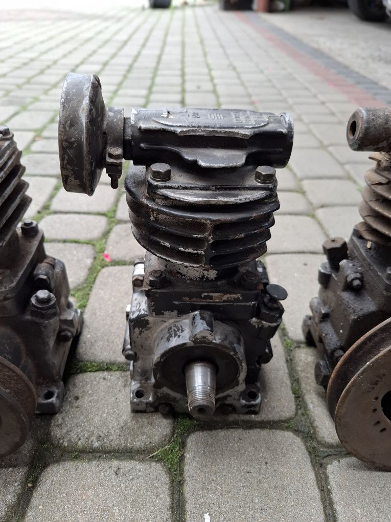 Sprężarka kompresor Ursus c330-c328 jednotłokowy