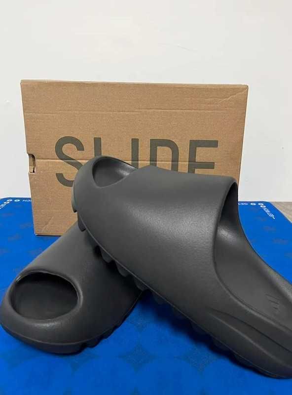 Adidas YeezySlide_Black Nowe damskie Klapki 38