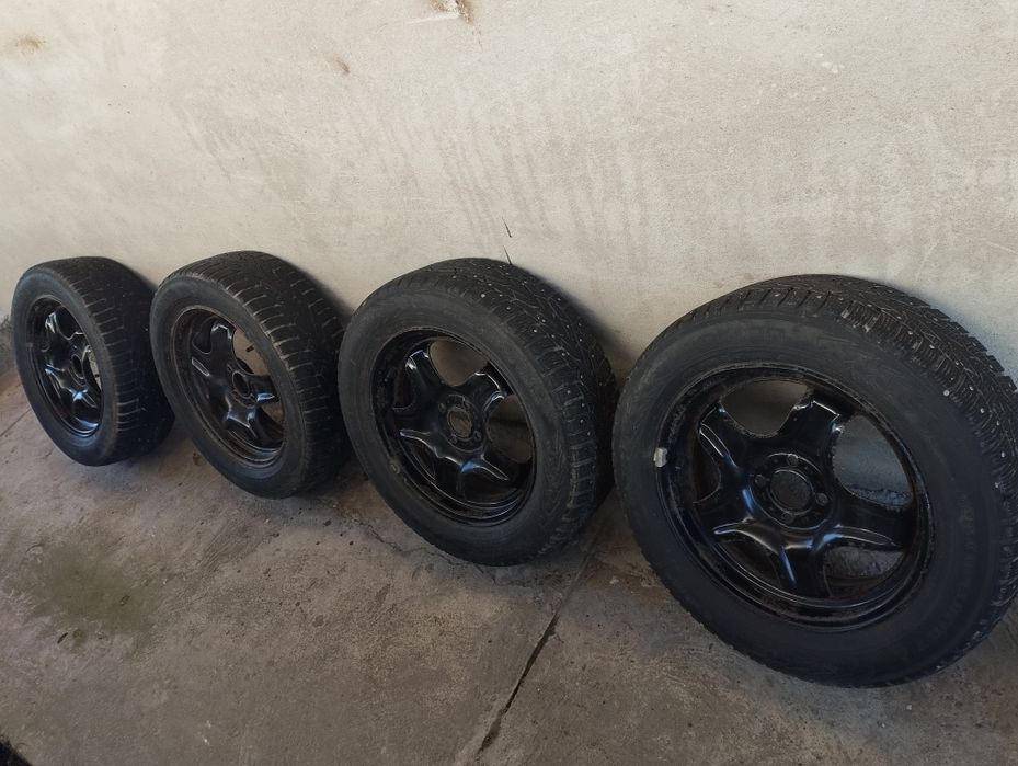 Колеса Нокіан зимові