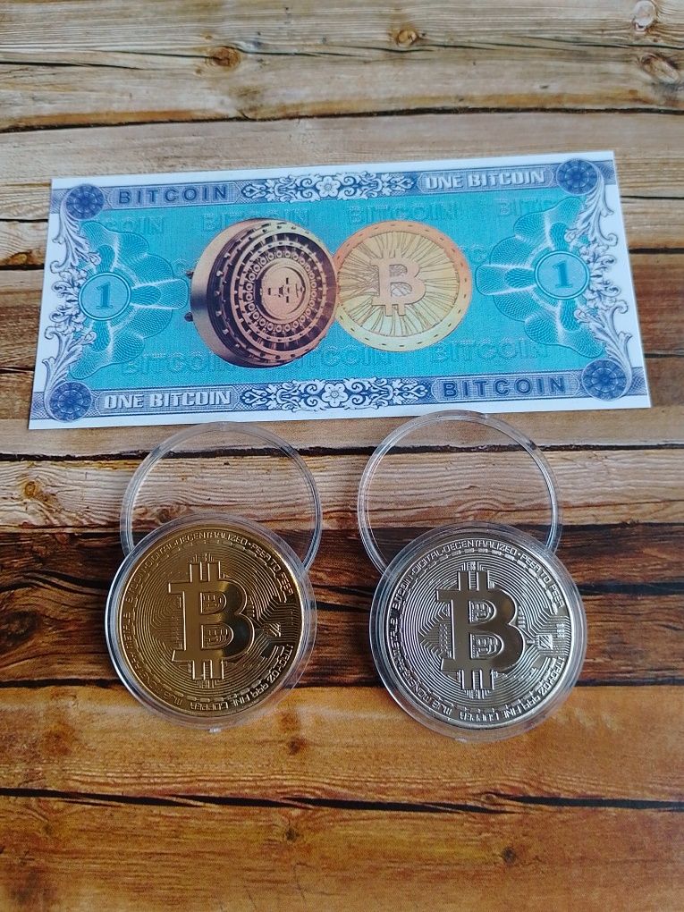 Bitcoin - monety i banknot. Piękny zestaw!