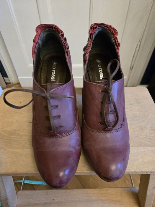Oryginalne, fioletowe pantofle Gino Rossi