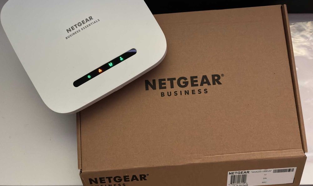 NETGEAR AX4200 WiFi 6 Access Point WAX220 RJ45 2,5G PoE GWAR.