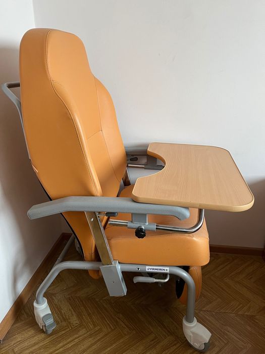 Fotel geriatryczny