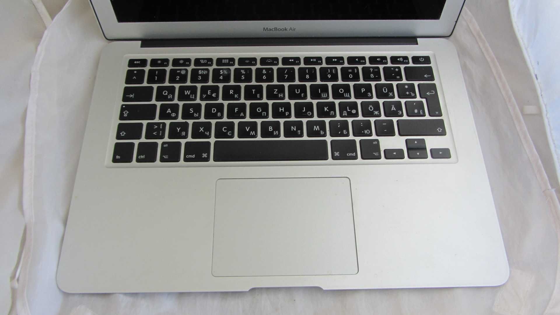 Ноутбук Apple A1369 MacBook Air 13"