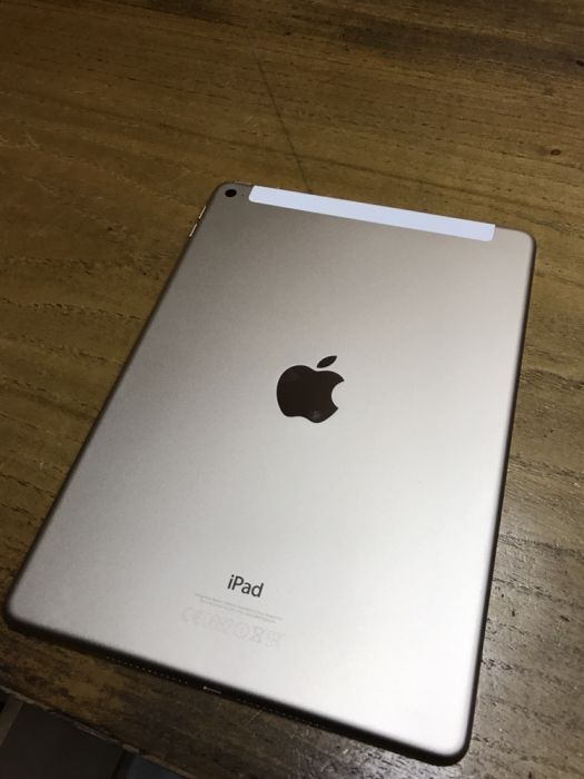 iPad Air 2 64g celular