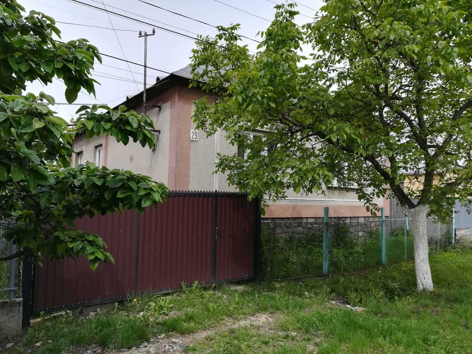 Продається житловий будинок  5 км від м. Мукачево