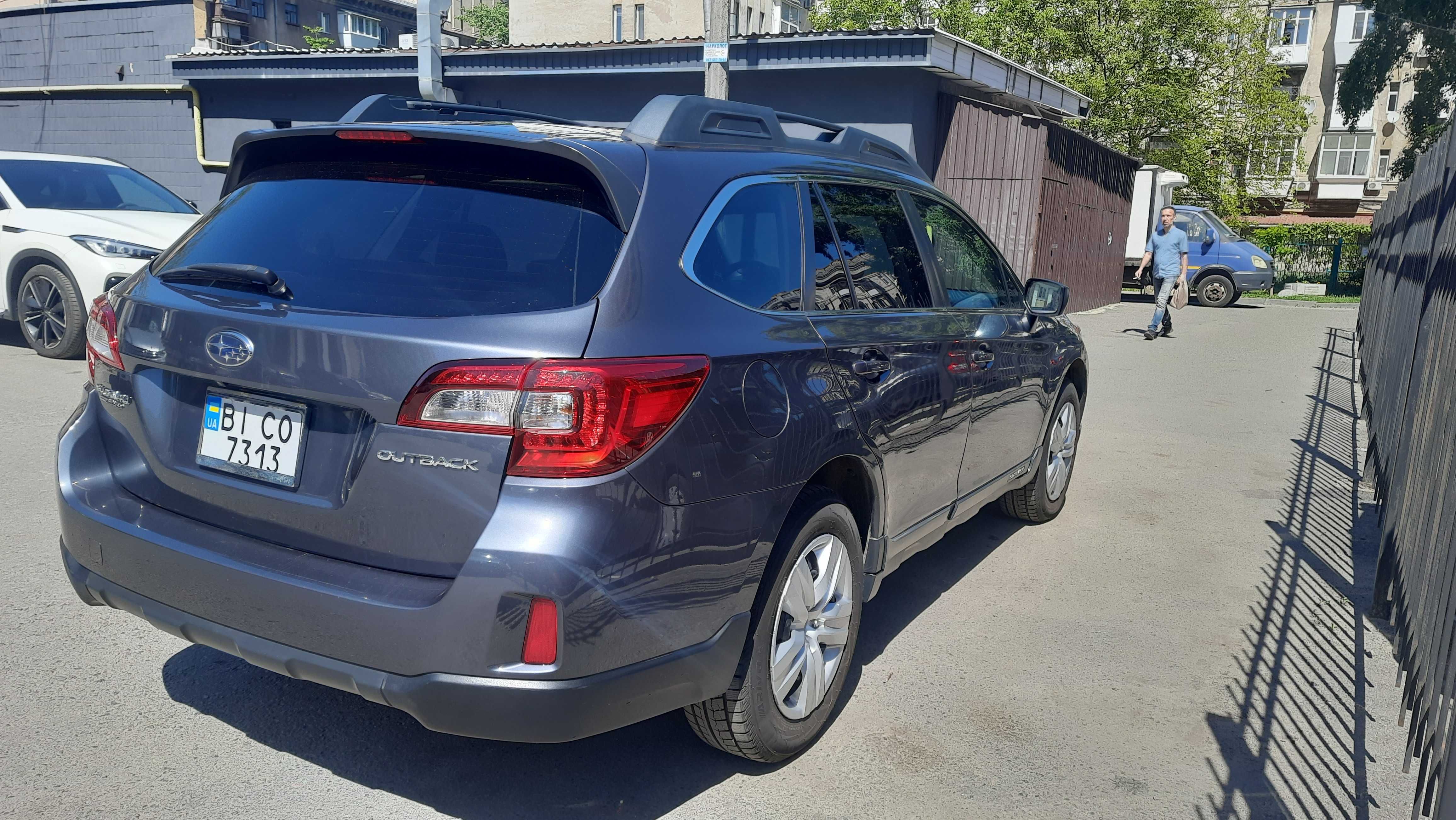 Subaru Outback один власник в Україні