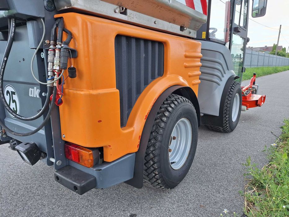 Kosiarka  Hako  CITYTRAC  4200  ( Citymaster 1200 / 1250 )
