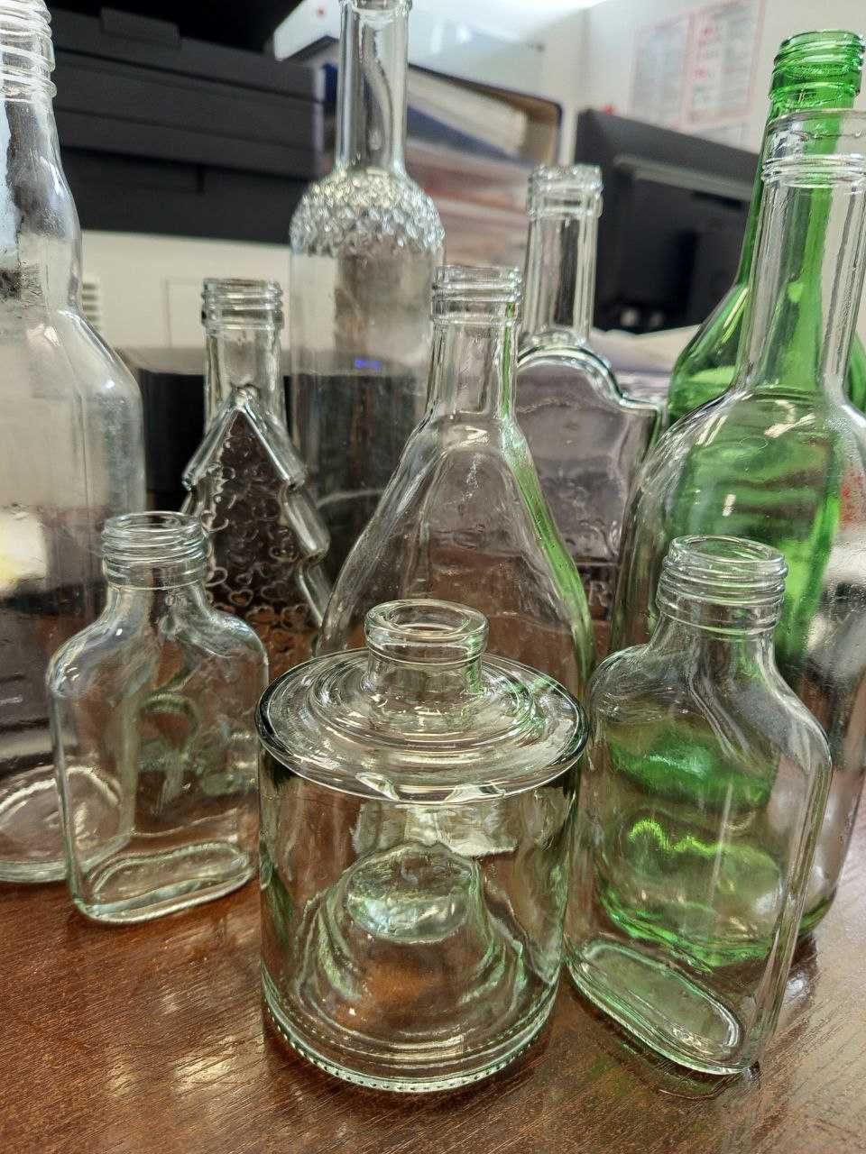 Butelki szklana 100 ml , 200 ml , 250 ml , 500 ml , porysowane ,NOWE