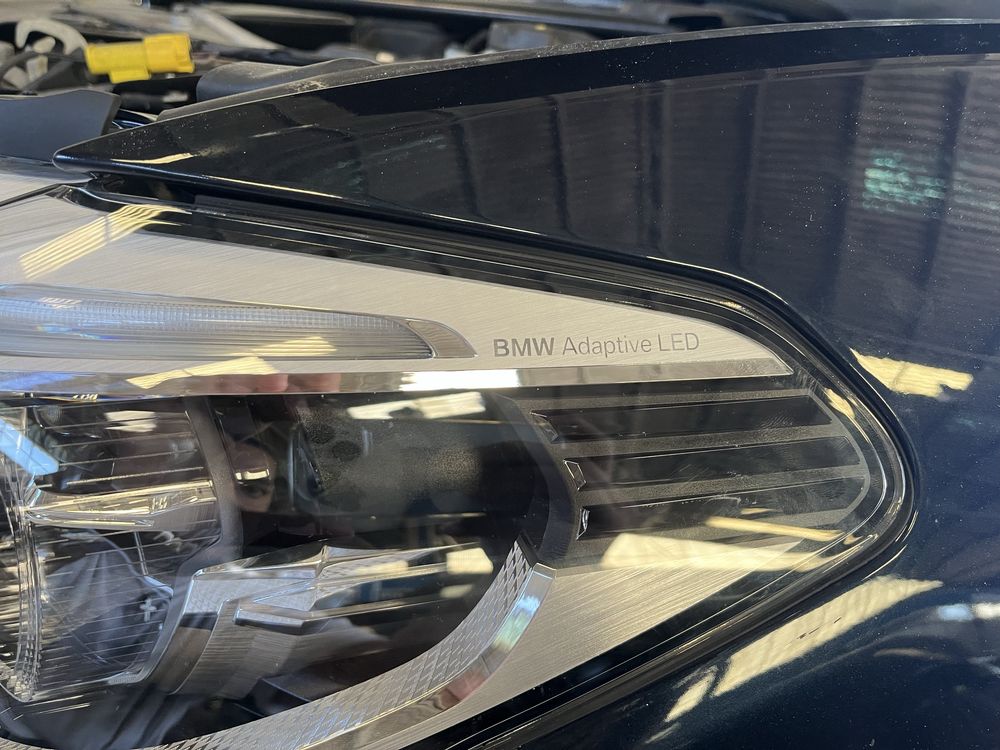 Otica bmw serie 5 G30 esquerda de volante a esquerda