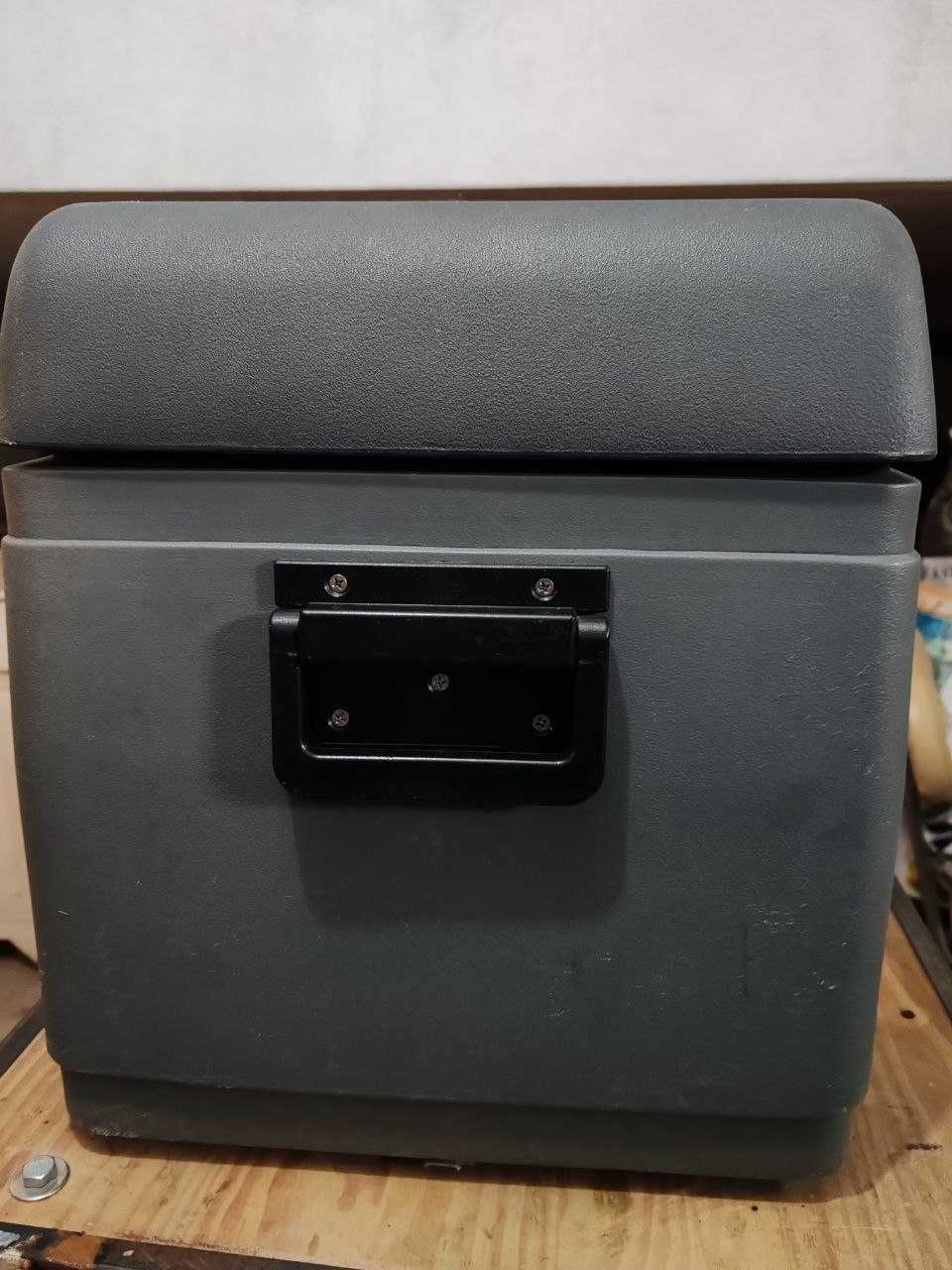 Venda de frigorífico para camião