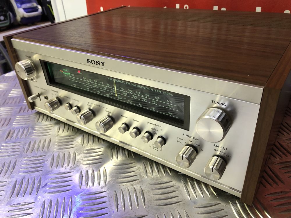 Amplituner Sony STR 7025 l