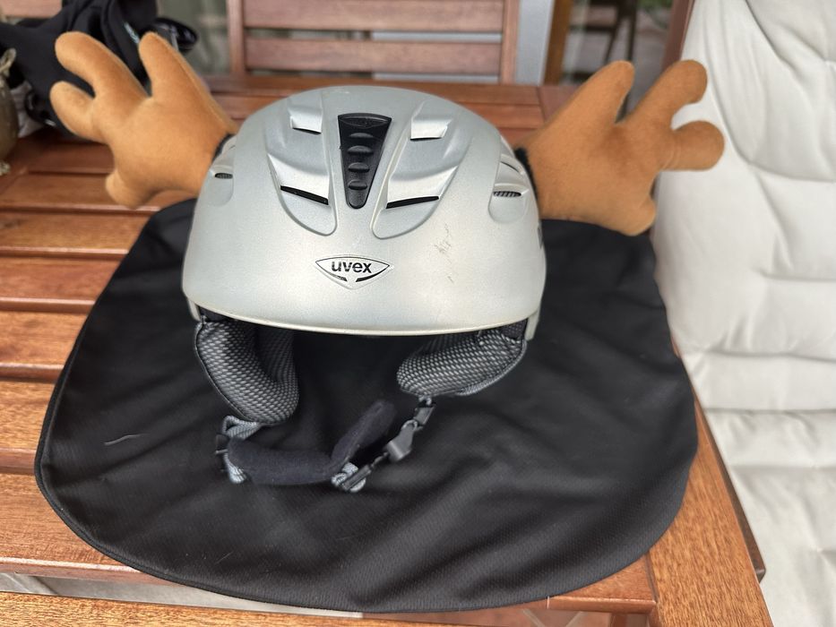 Kask narciarski UVEX  XS-M 53cm-58 cm gogle gratis