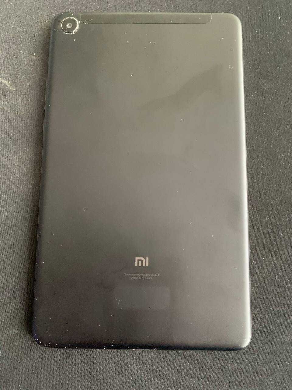 Продам планшет Xiaomi Mi Pad 4 3/32 Гб
