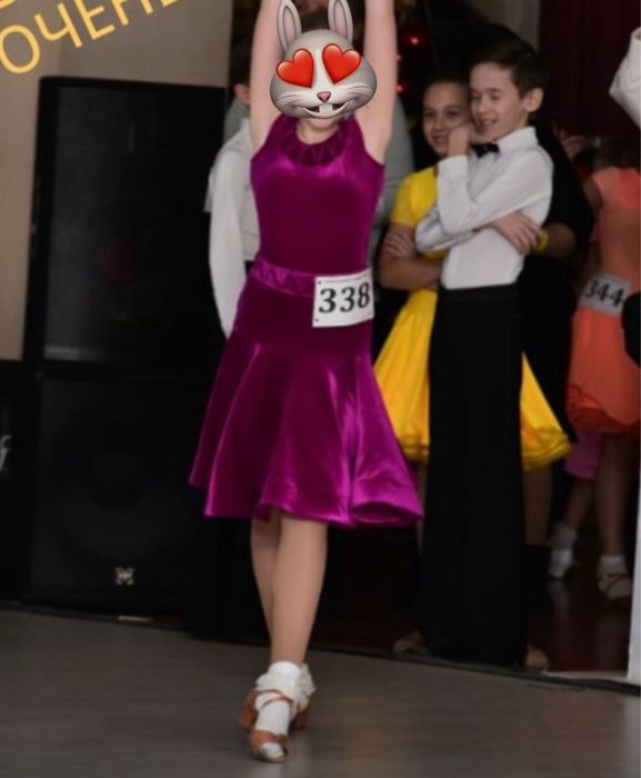 Ювеналы бальные танцы, платье турнирное