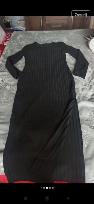 Dopasowana sukienka z rozporkiem l/xl