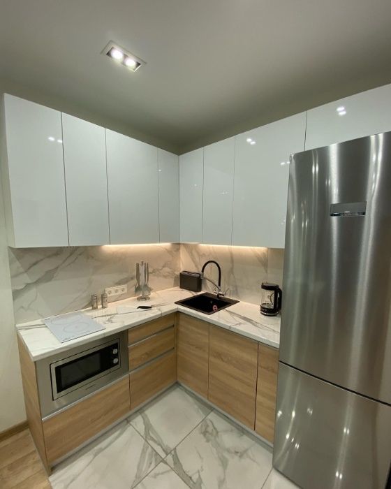 LOFT- APART Квартира Подобово навпроти ТЦ МАНУФАКТУРА,вул.Фабрична, 11