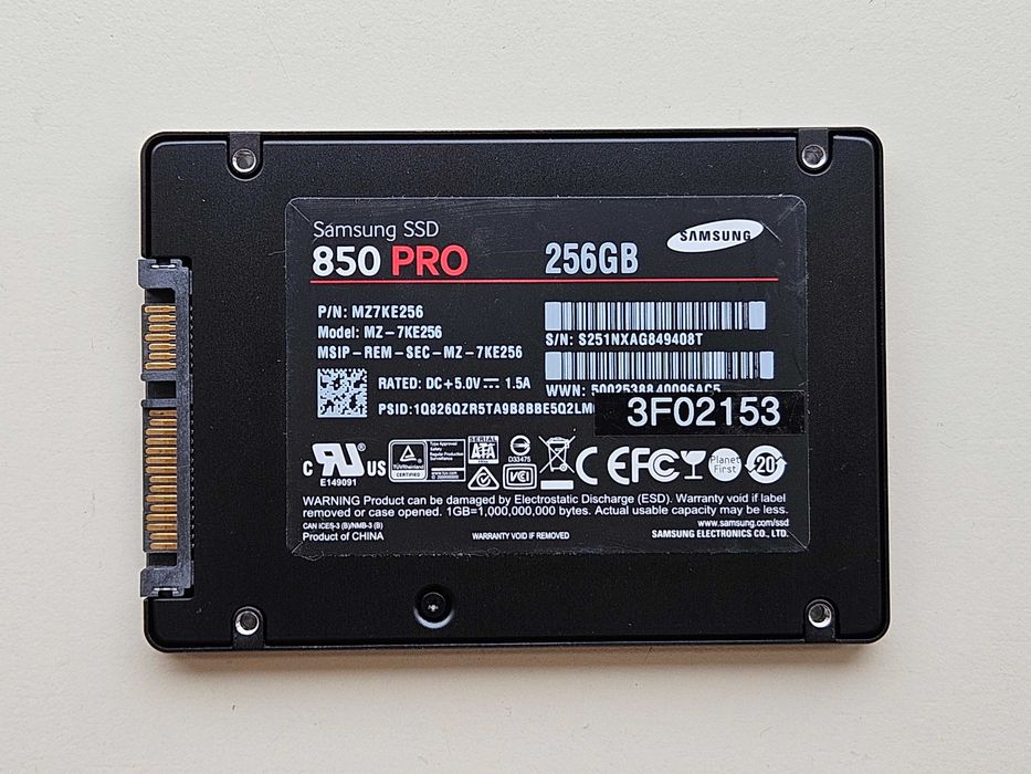 SSD 256Gb SATA 2.5 MLC Samsung 850 PRO MZ-7KE256 99% здоров'я