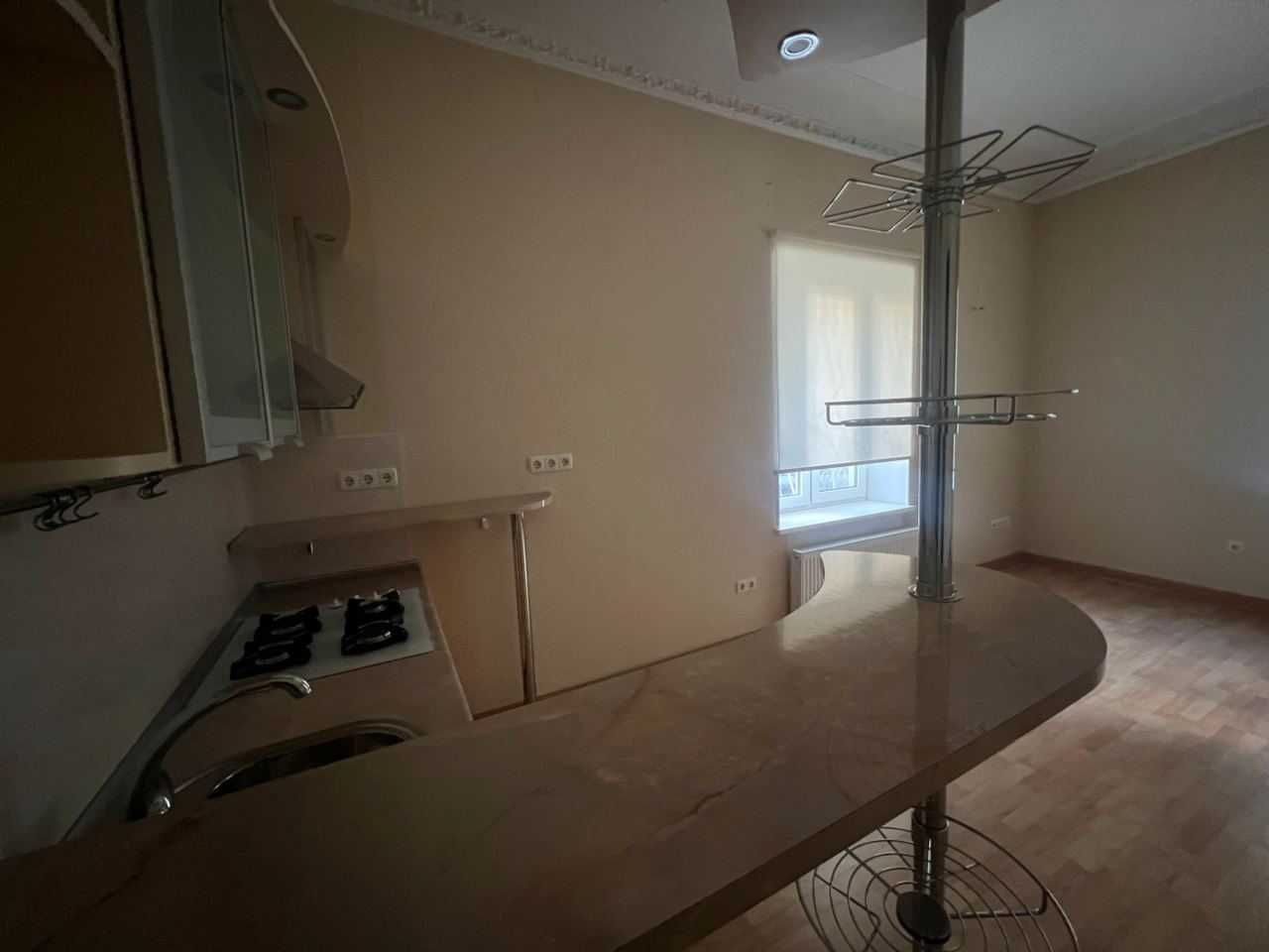 ТрёхЭтажный дом на Каманина Аркадия 900м.кв. участок 10 соток