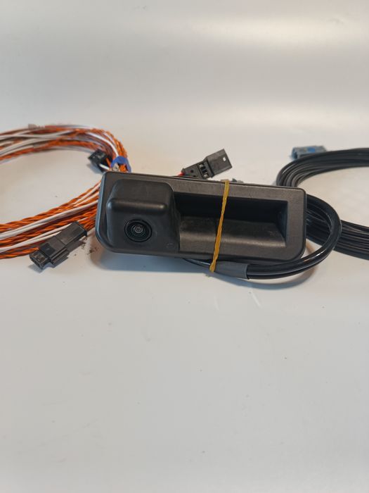 Kamera cofania z instalacją A6 A7 C7 lift