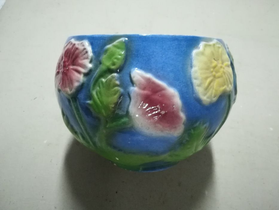 Cachepot Arte Nova em faiança