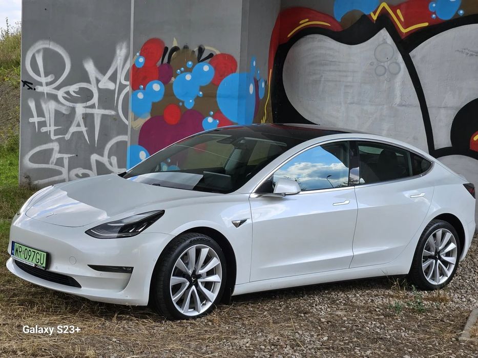 Tesla Model 3 TESLA DUALMOTOR MOC-476KM  Bogate wyposażenie Wersja europa.
