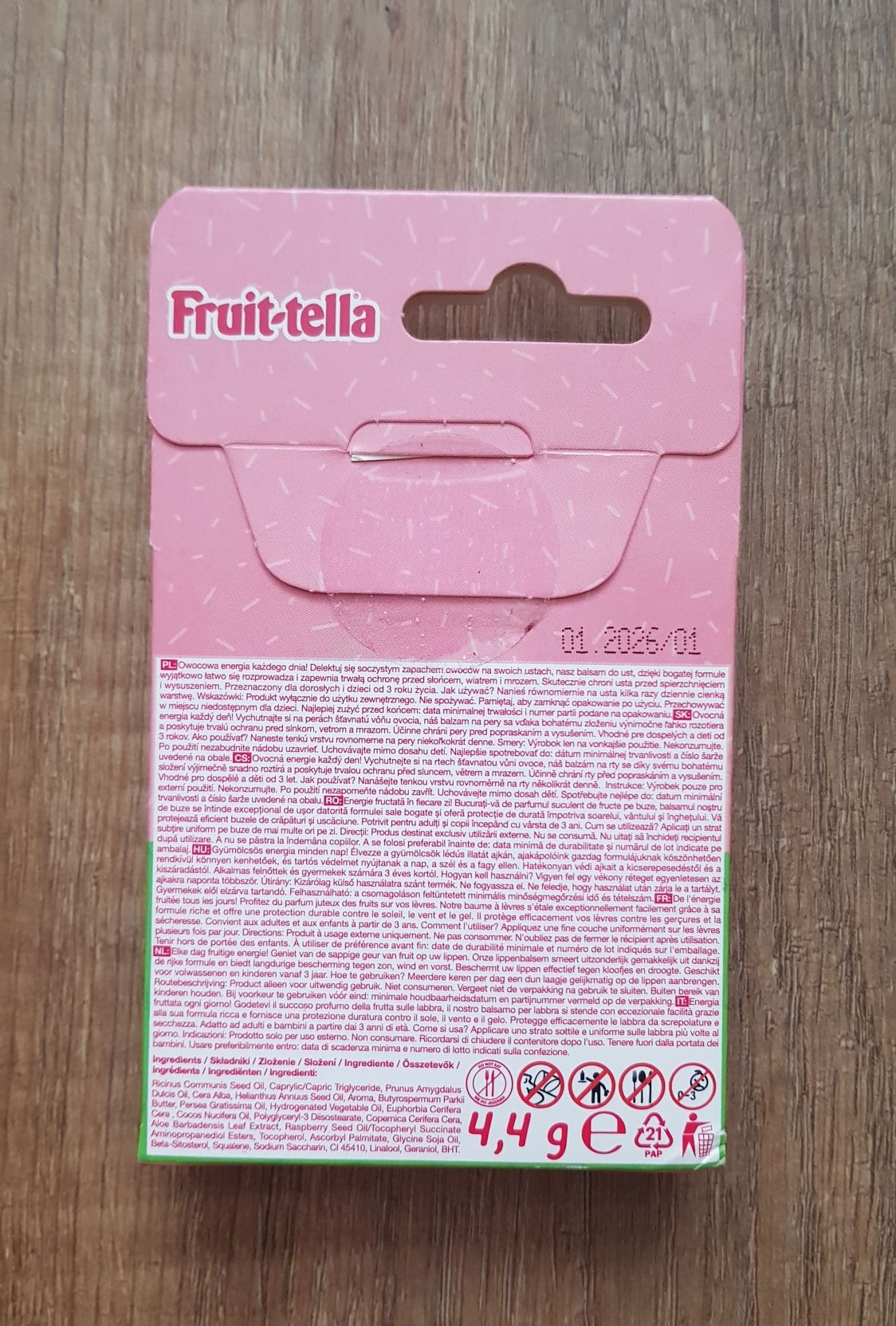 Fruit tella balsam pomadka do ust malina Fruittella