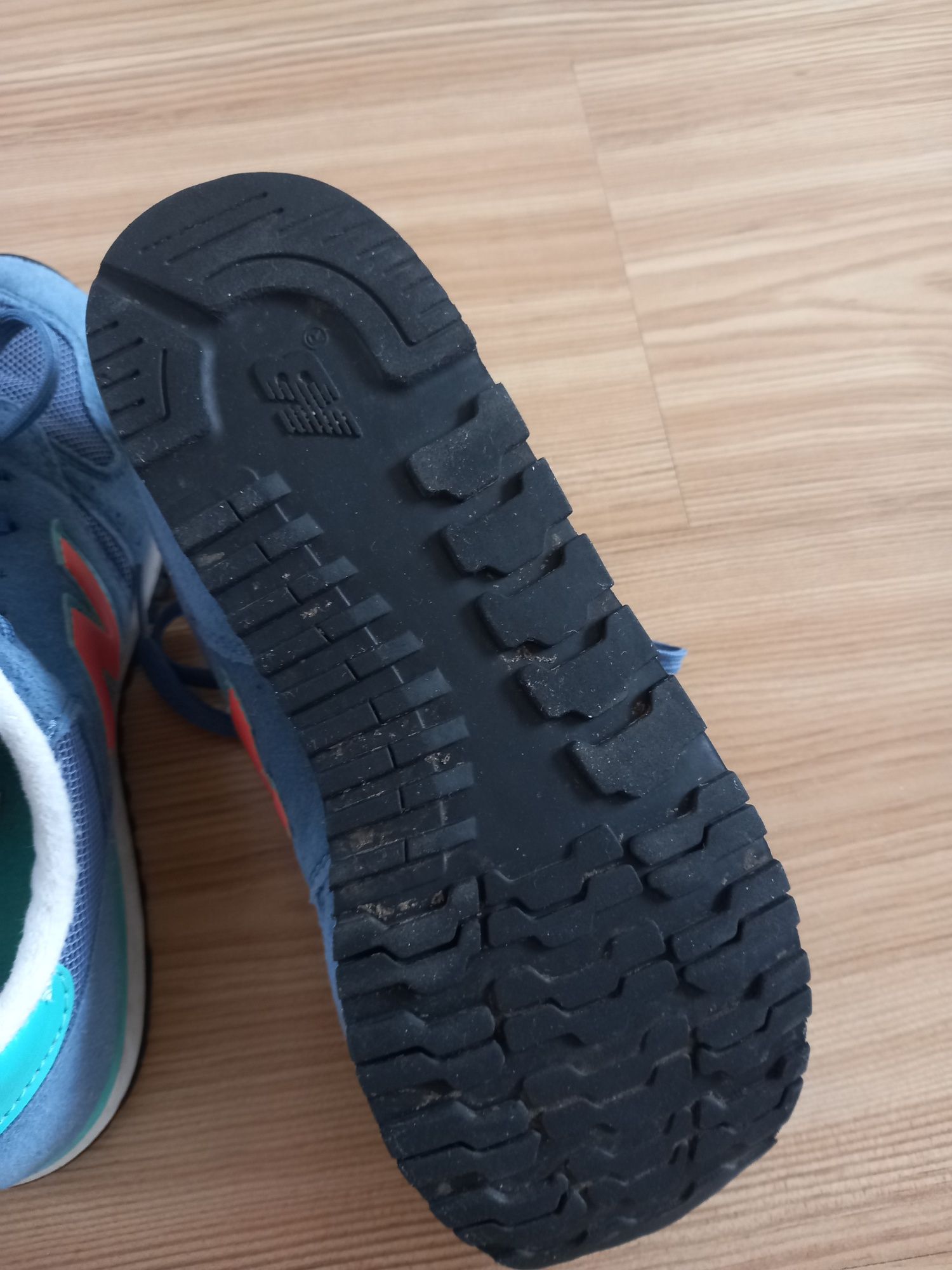 Buty New balance model 373 r.36